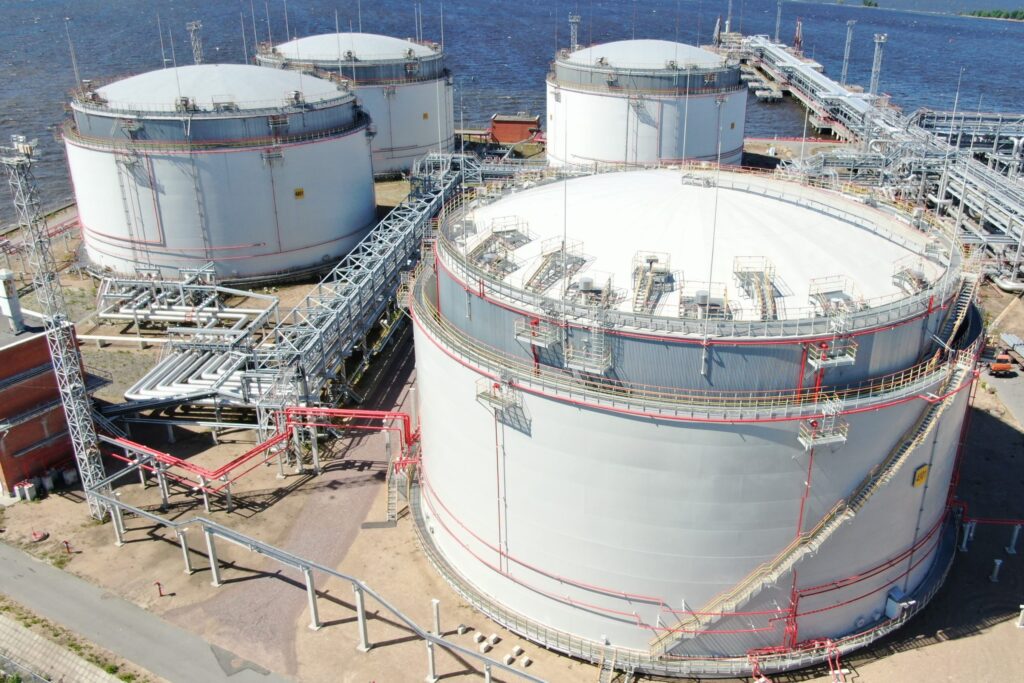 Storage and Supply of oil and gas
